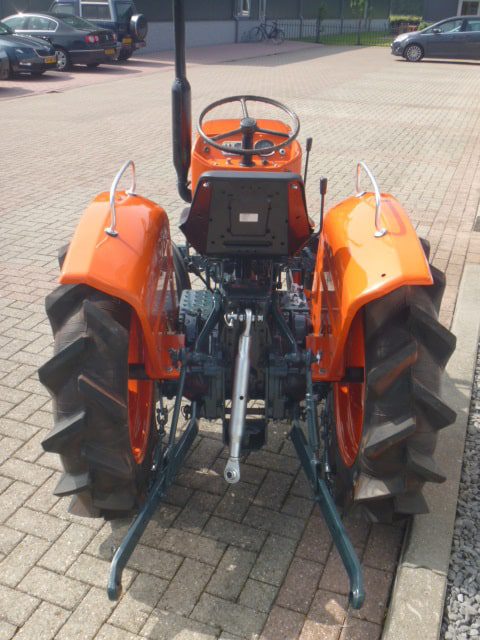 Kubota L1500 2wd - Afbeelding 9
