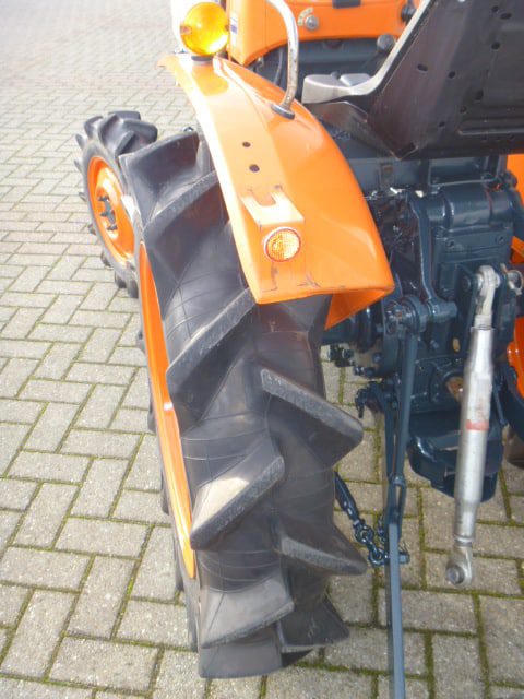 Kubota L1501 4wd - Afbeelding 12