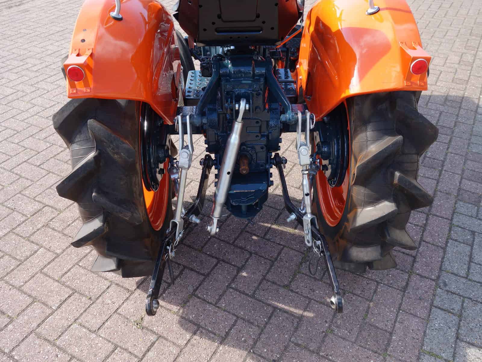 Kubota L1501 2wd - Afbeelding 13