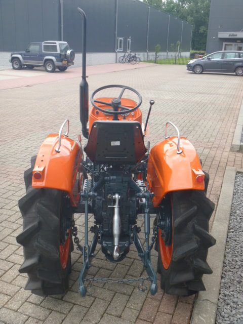 Kubota L1511 2wd - Afbeelding 13