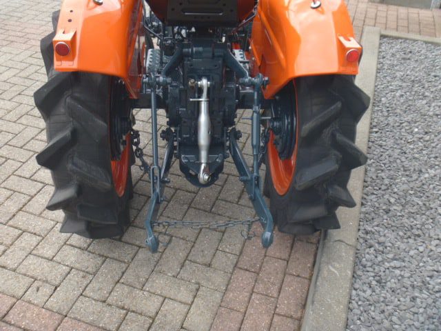 Kubota L1511 2wd - Afbeelding 14