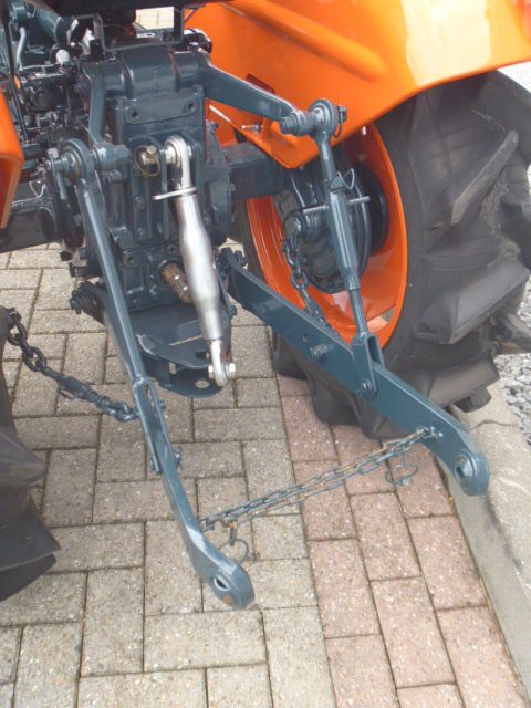 Kubota L1511 2wd - Afbeelding 16