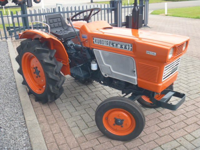 Kubota L1511 2wd - Afbeelding 2