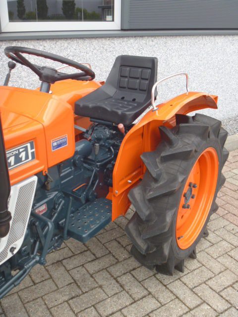 Kubota L1511 2wd - Afbeelding 7