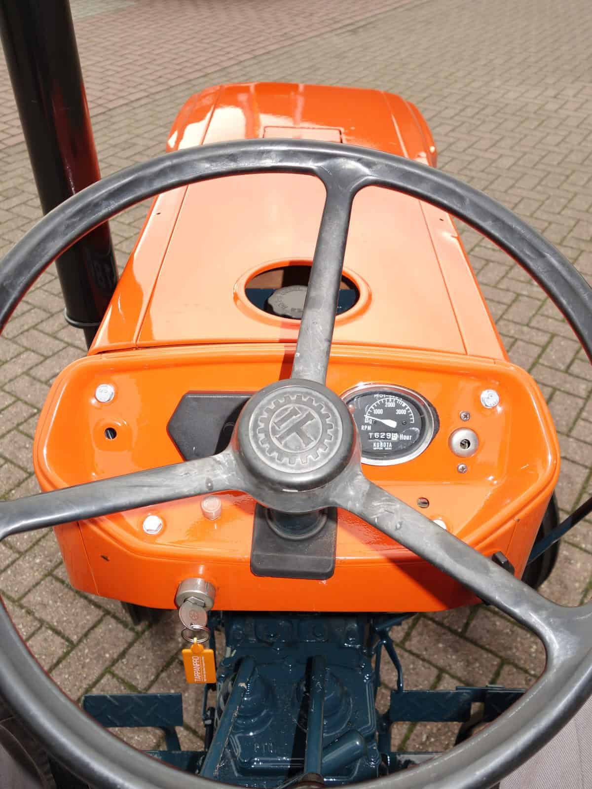 Kubota L1801 2wd - Afbeelding 10