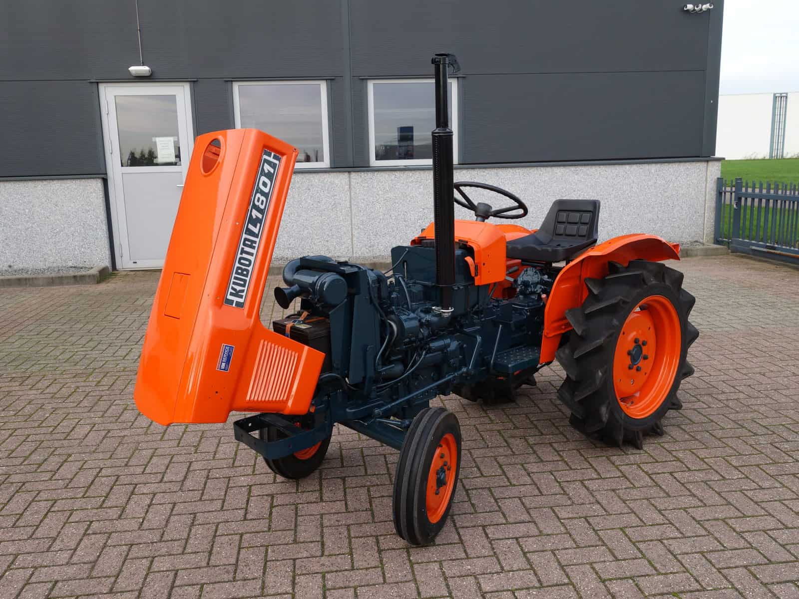 Kubota L1801 2wd - Afbeelding 17