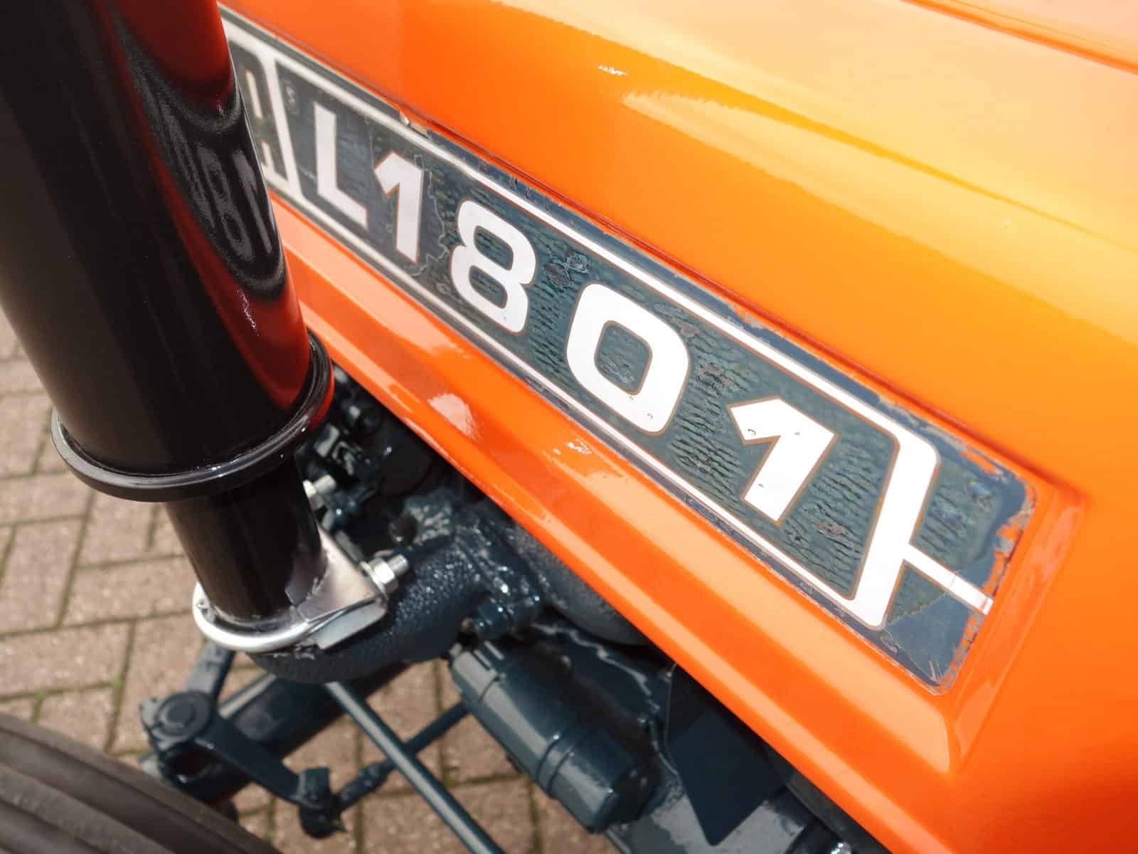 Kubota L1801 2wd - Afbeelding 6