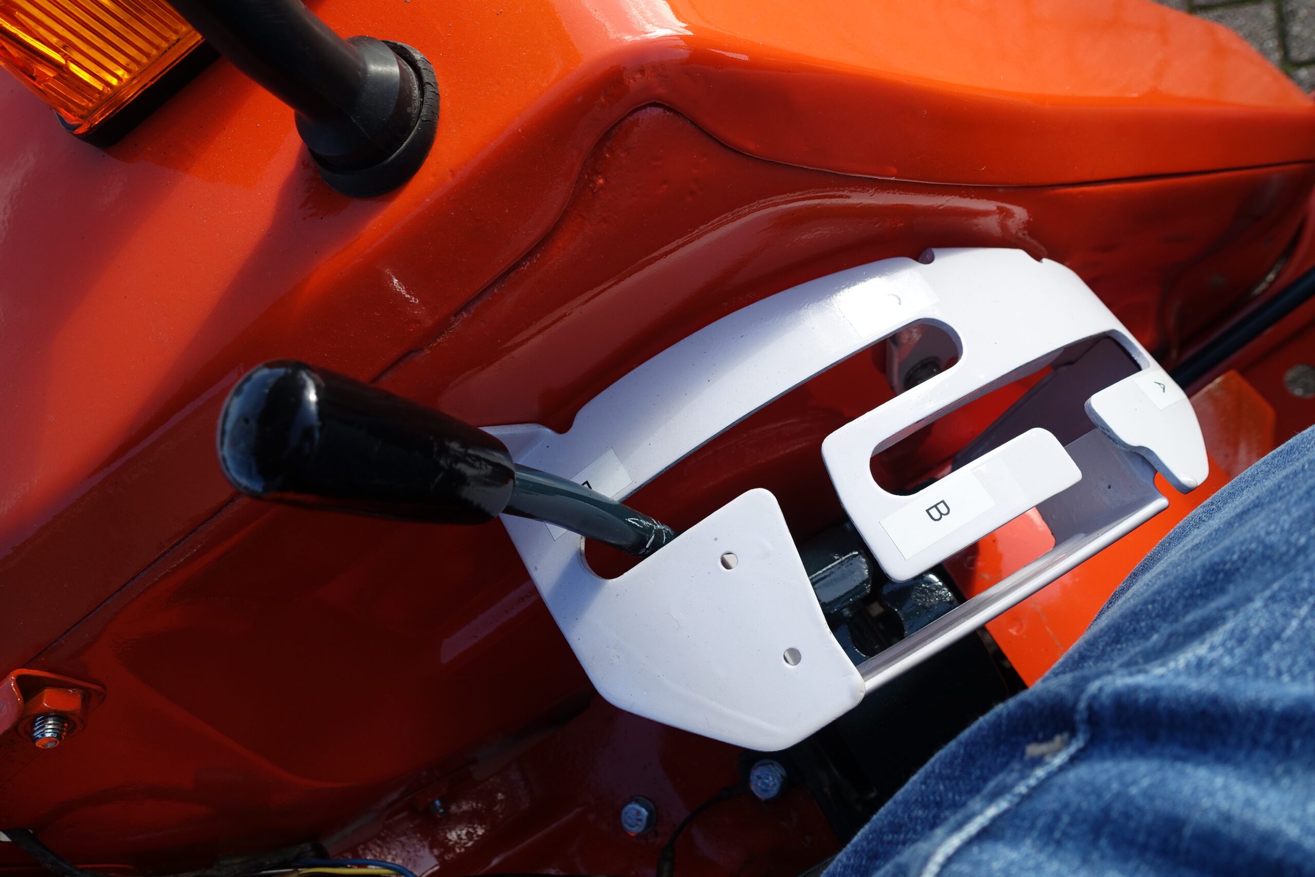 Kubota L1802DT 4wd - Afbeelding 14