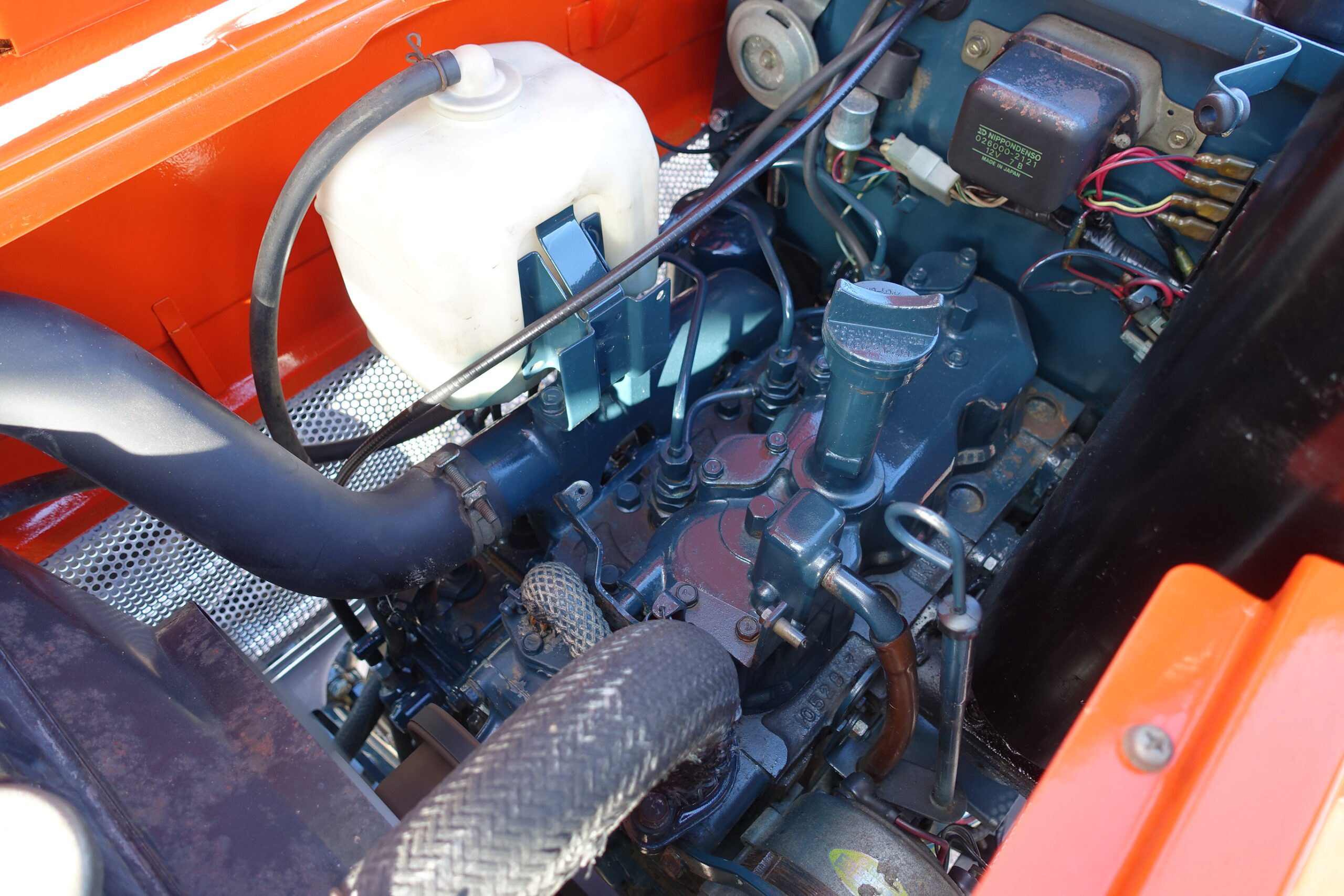 Kubota L1802DT 4wd - Afbeelding 30