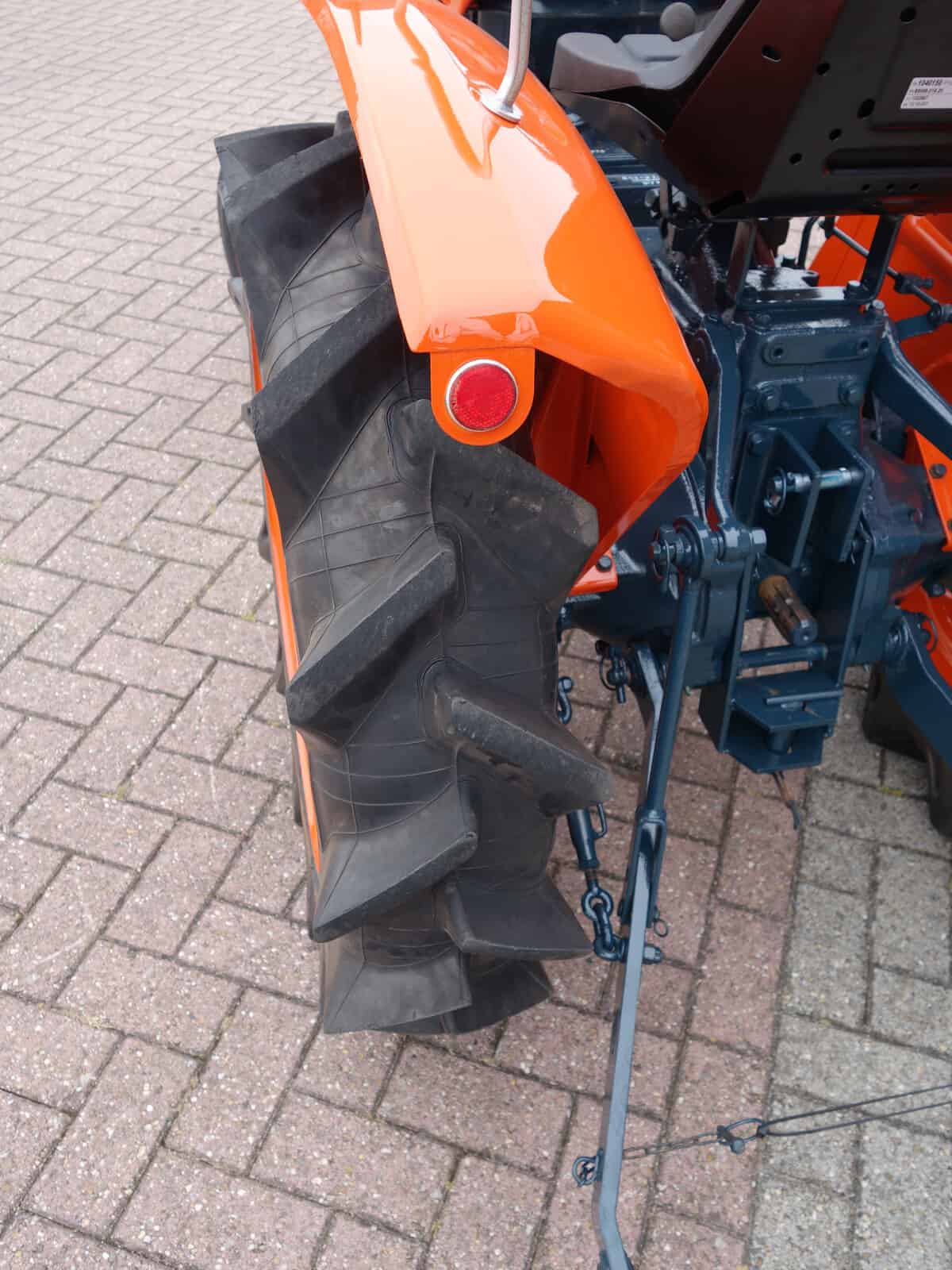 Kubota L2000 2wd - Afbeelding 17