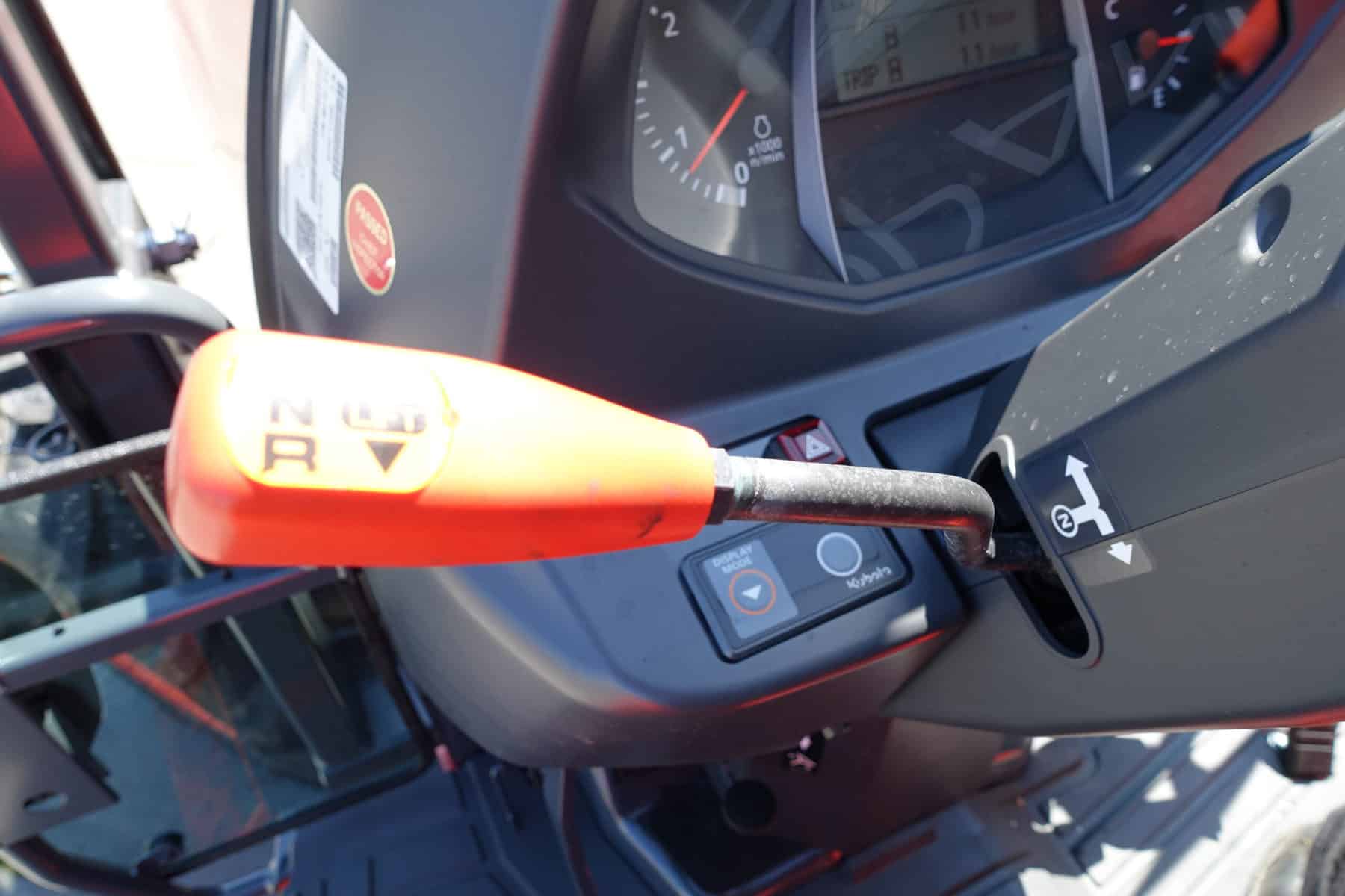 Kubota L2351 4wd - Afbeelding 11