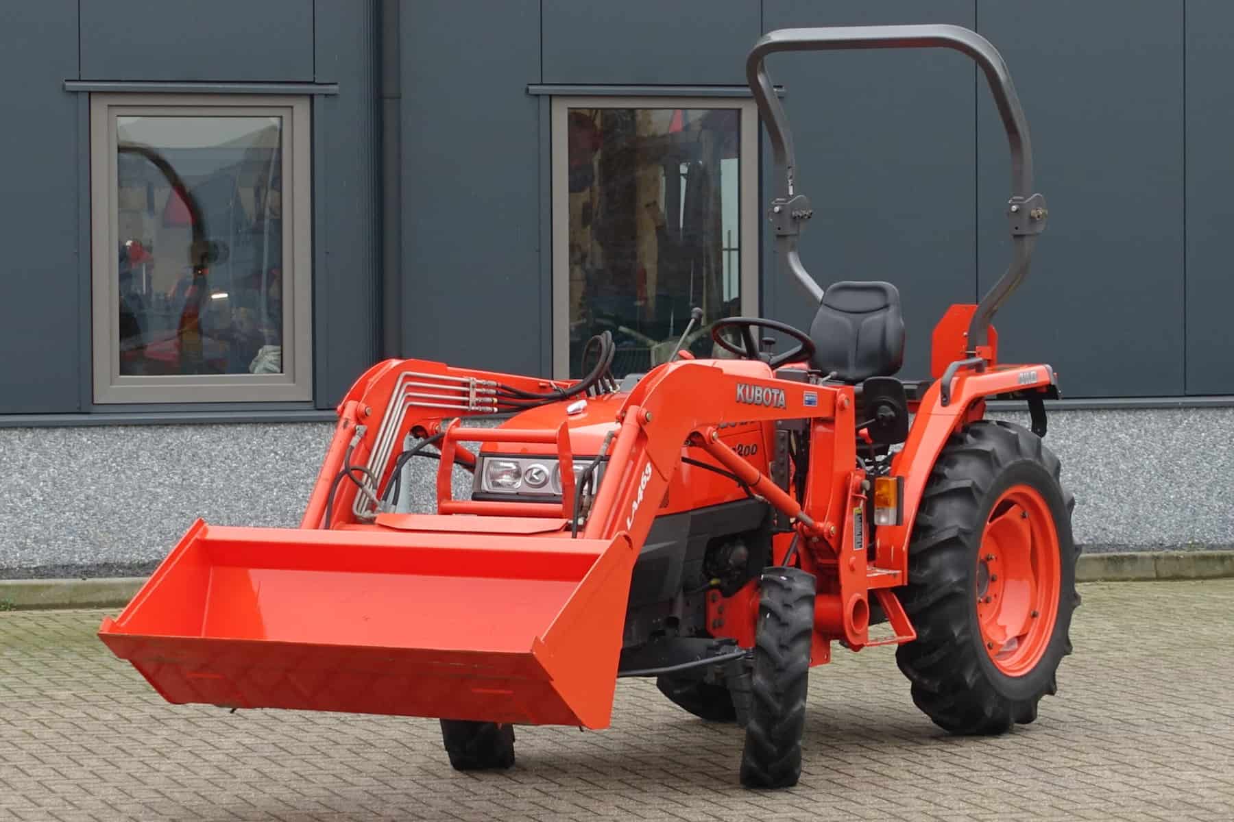 Kubota L3200 4wd