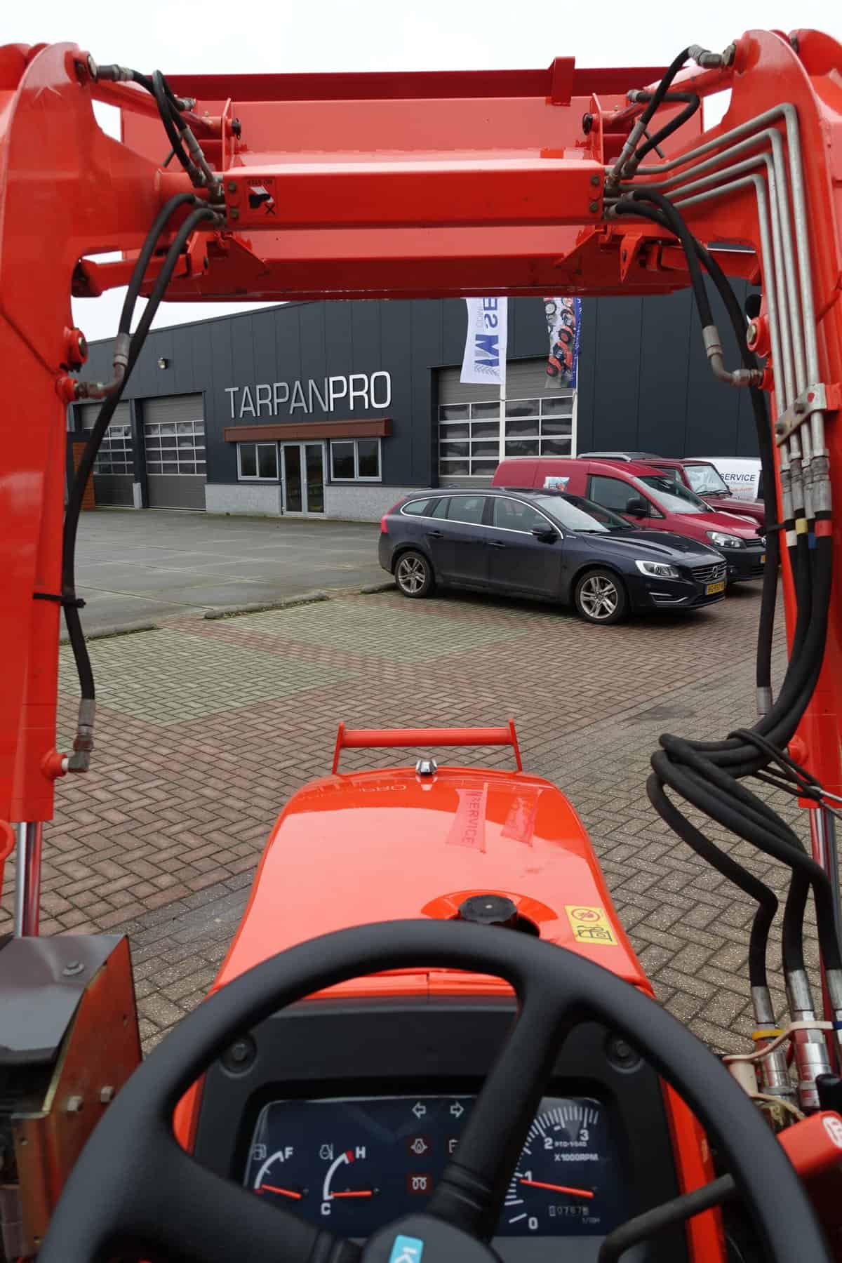 Kubota L3200 4wd - Afbeelding 11