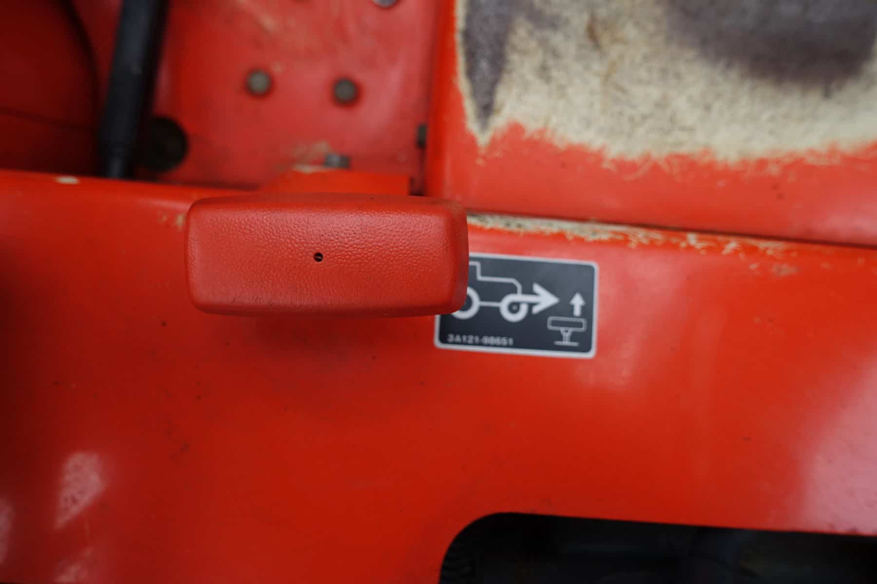 Kubota L3200 4wd - Afbeelding 15