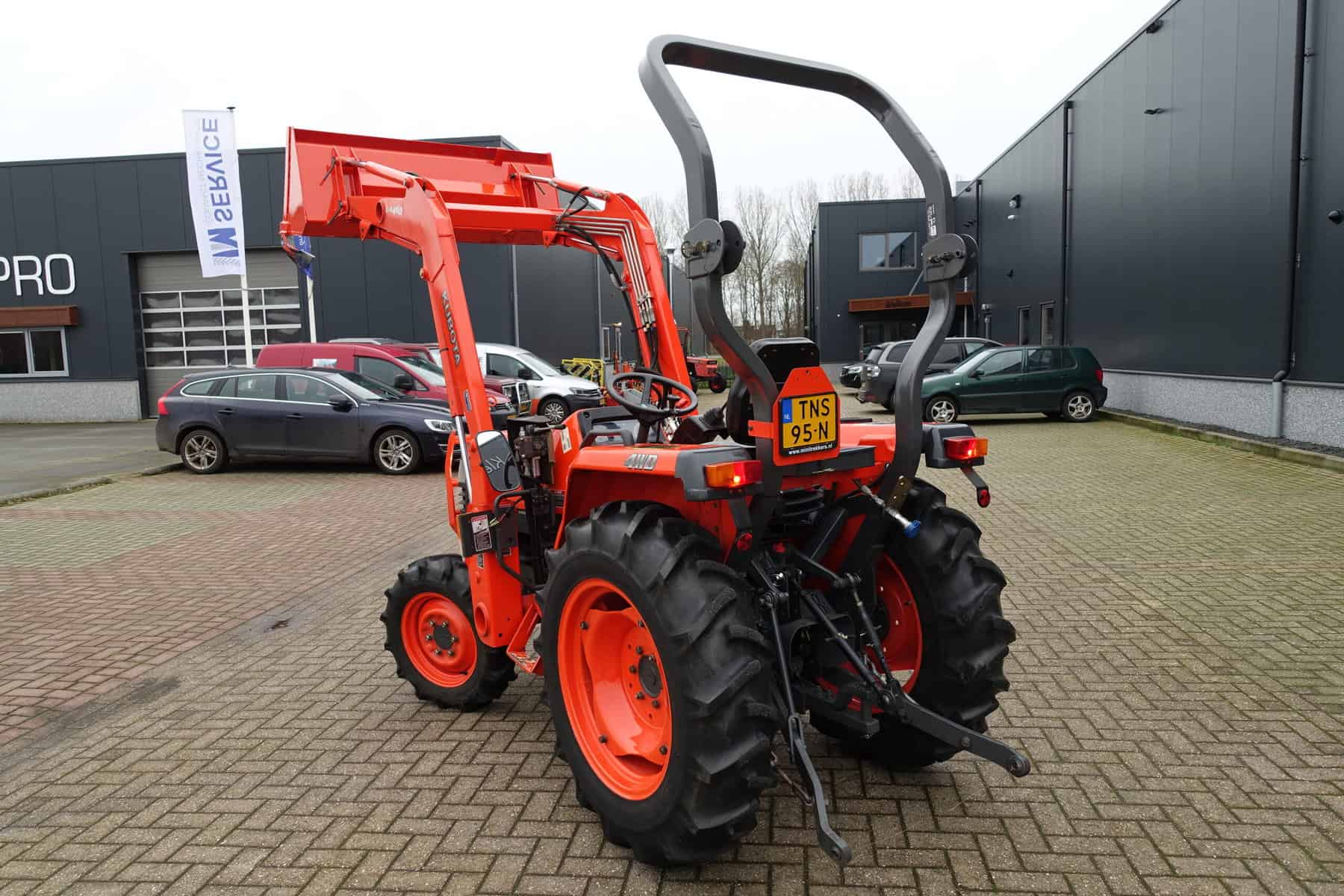 Kubota L3200 4wd - Afbeelding 18