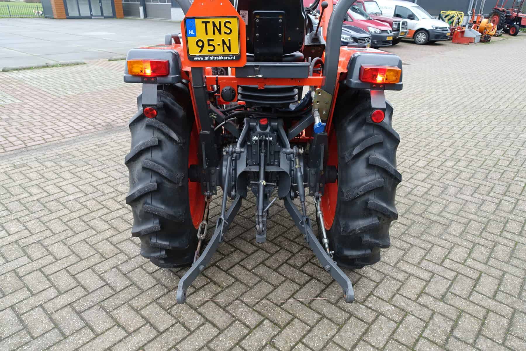 Kubota L3200 4wd - Afbeelding 20