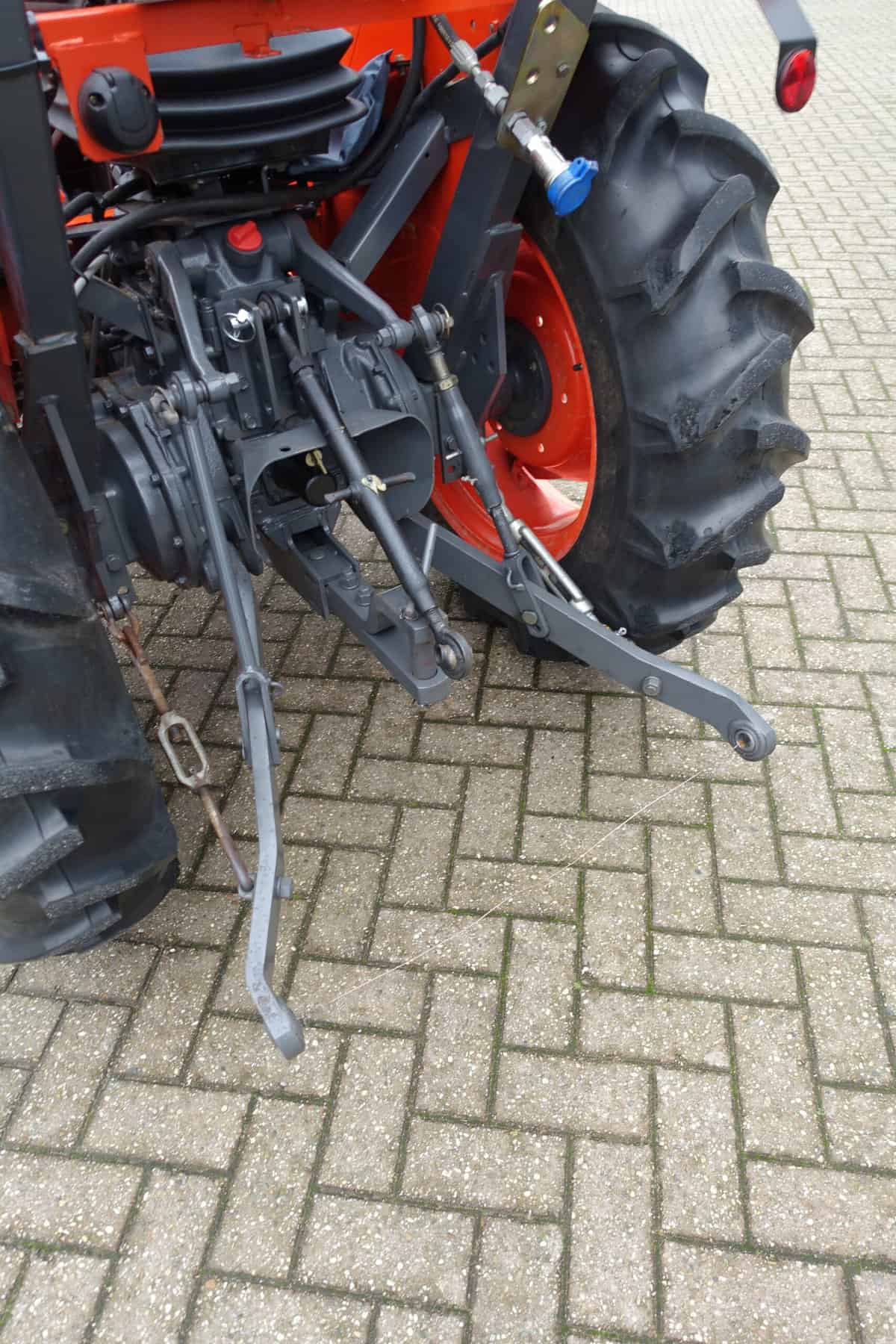 Kubota L3200 4wd - Afbeelding 21