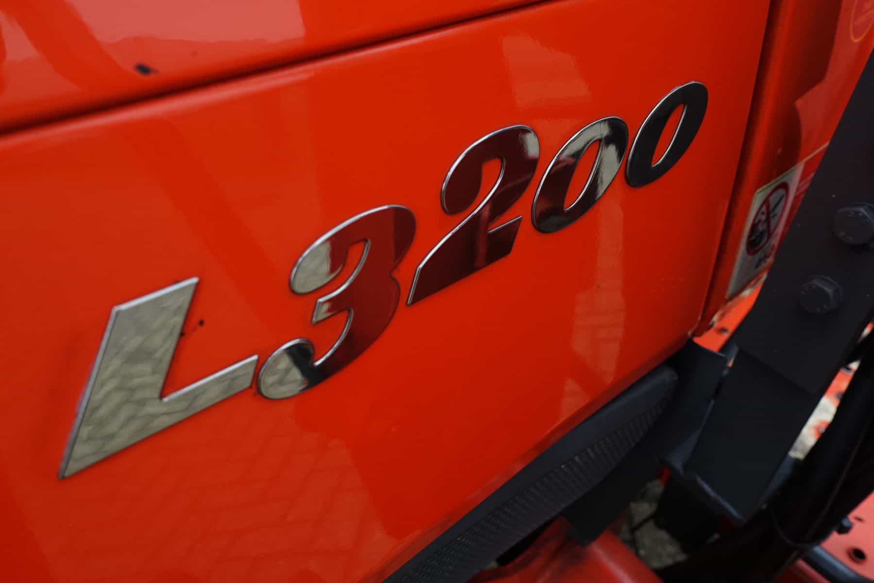 Kubota L3200 4wd - Afbeelding 7