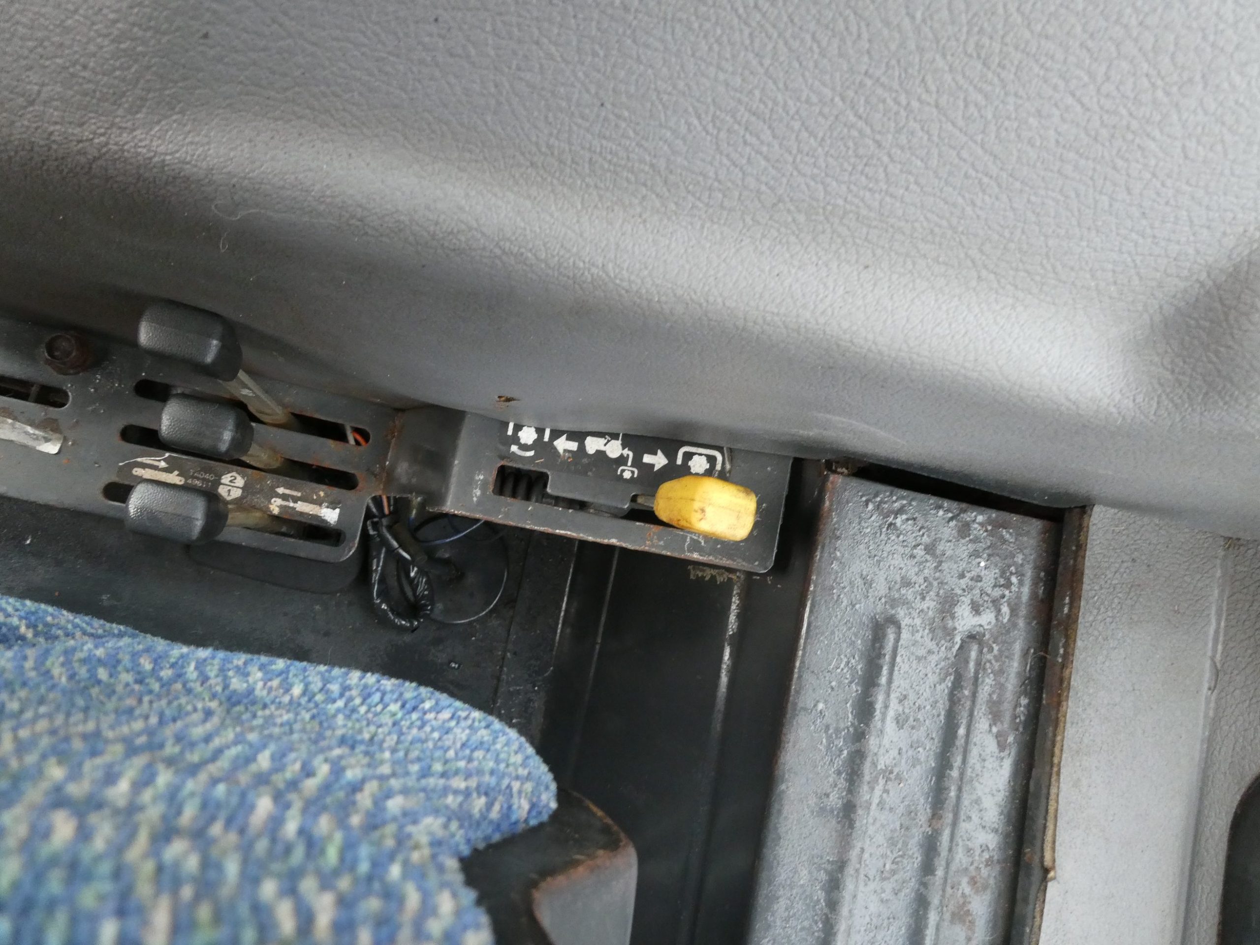 Kubota L4200 4wd - Afbeelding 19