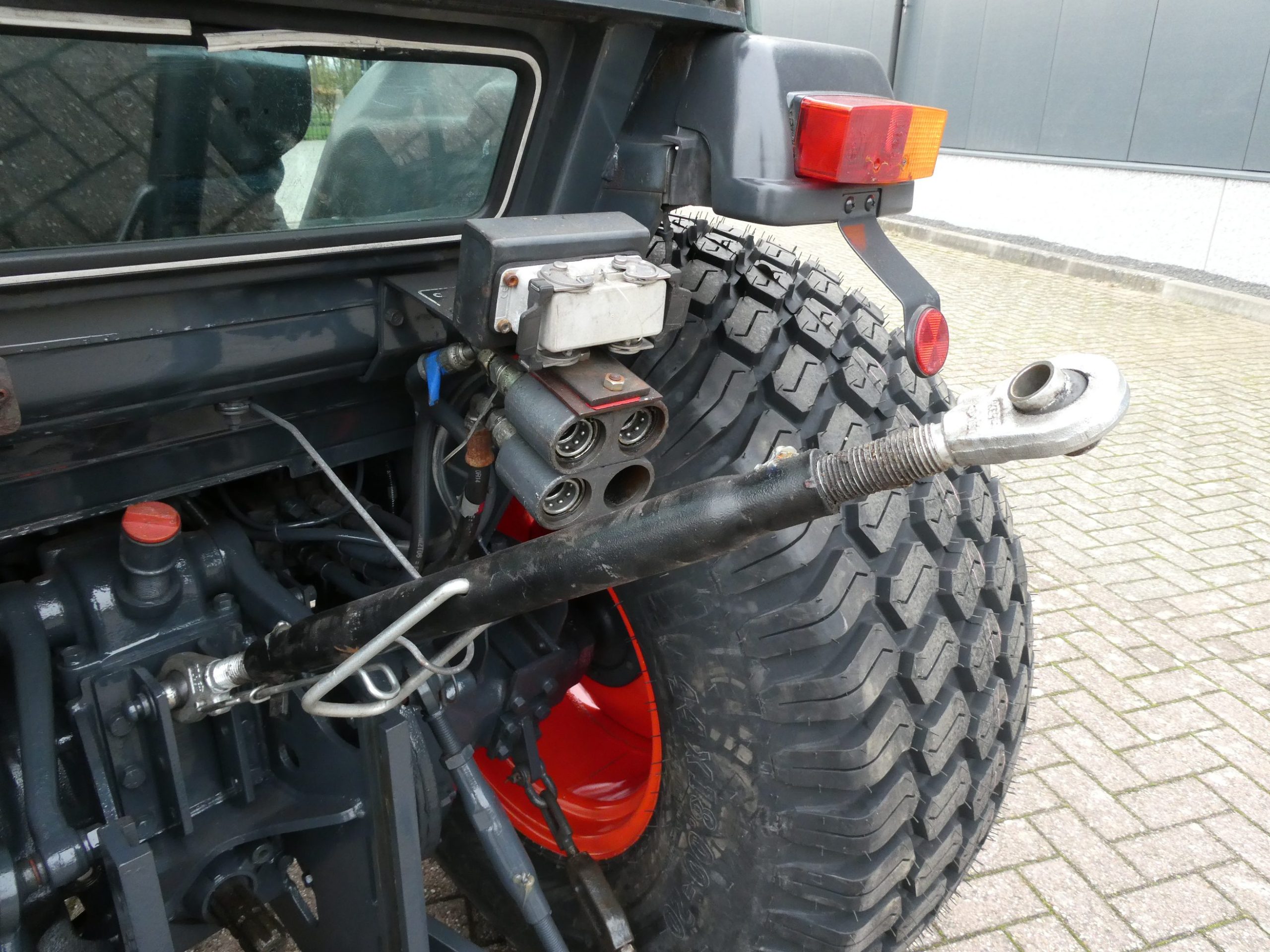 Kubota L4200 4wd - Afbeelding 28