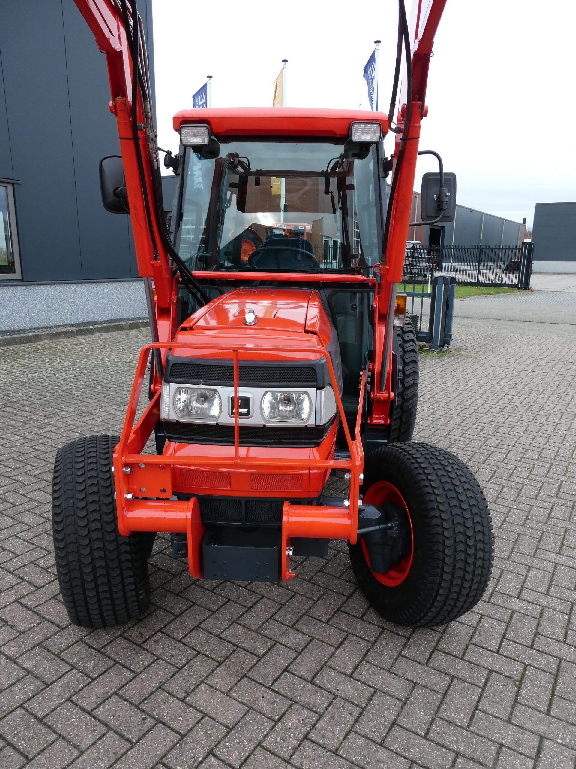 Kubota L4200 4wd - Afbeelding 5