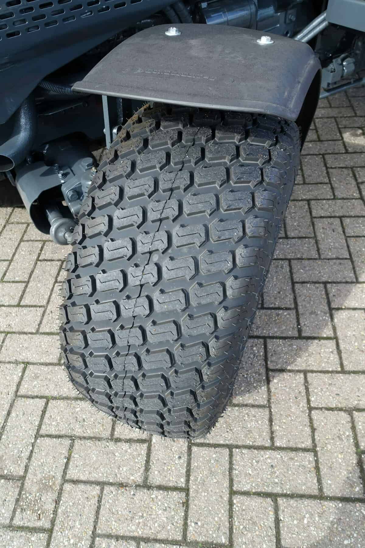 Kubota L5240 4wd HST - Afbeelding 27