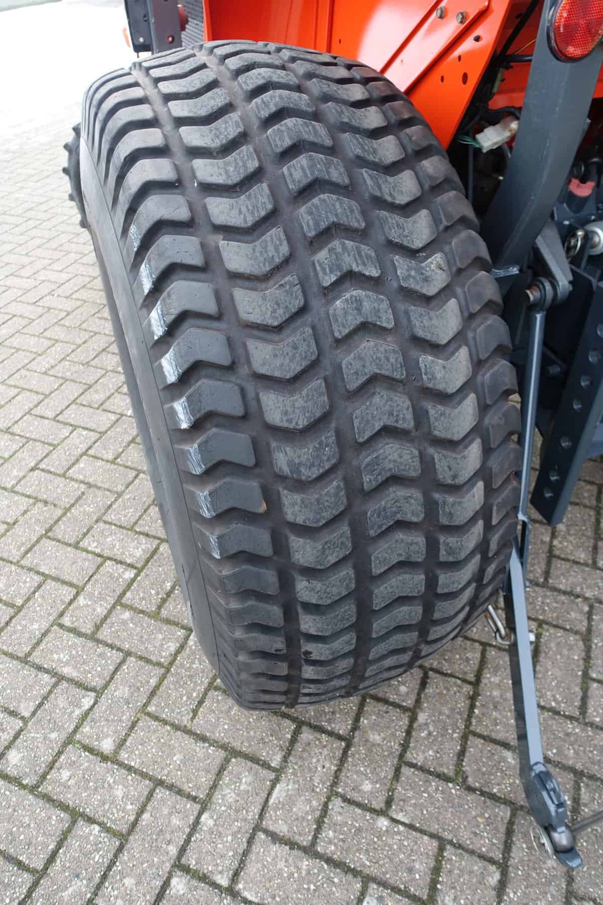 Kubota L5240 4wd HST - Afbeelding 25