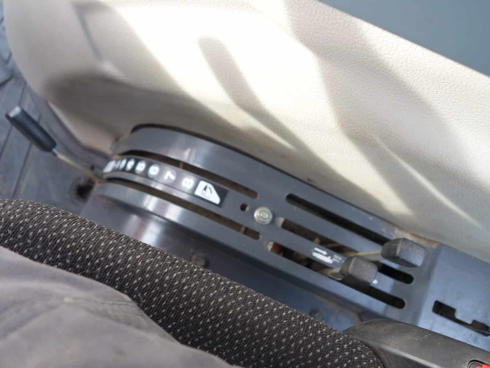 Kubota L5740 4wd HST - Afbeelding 20