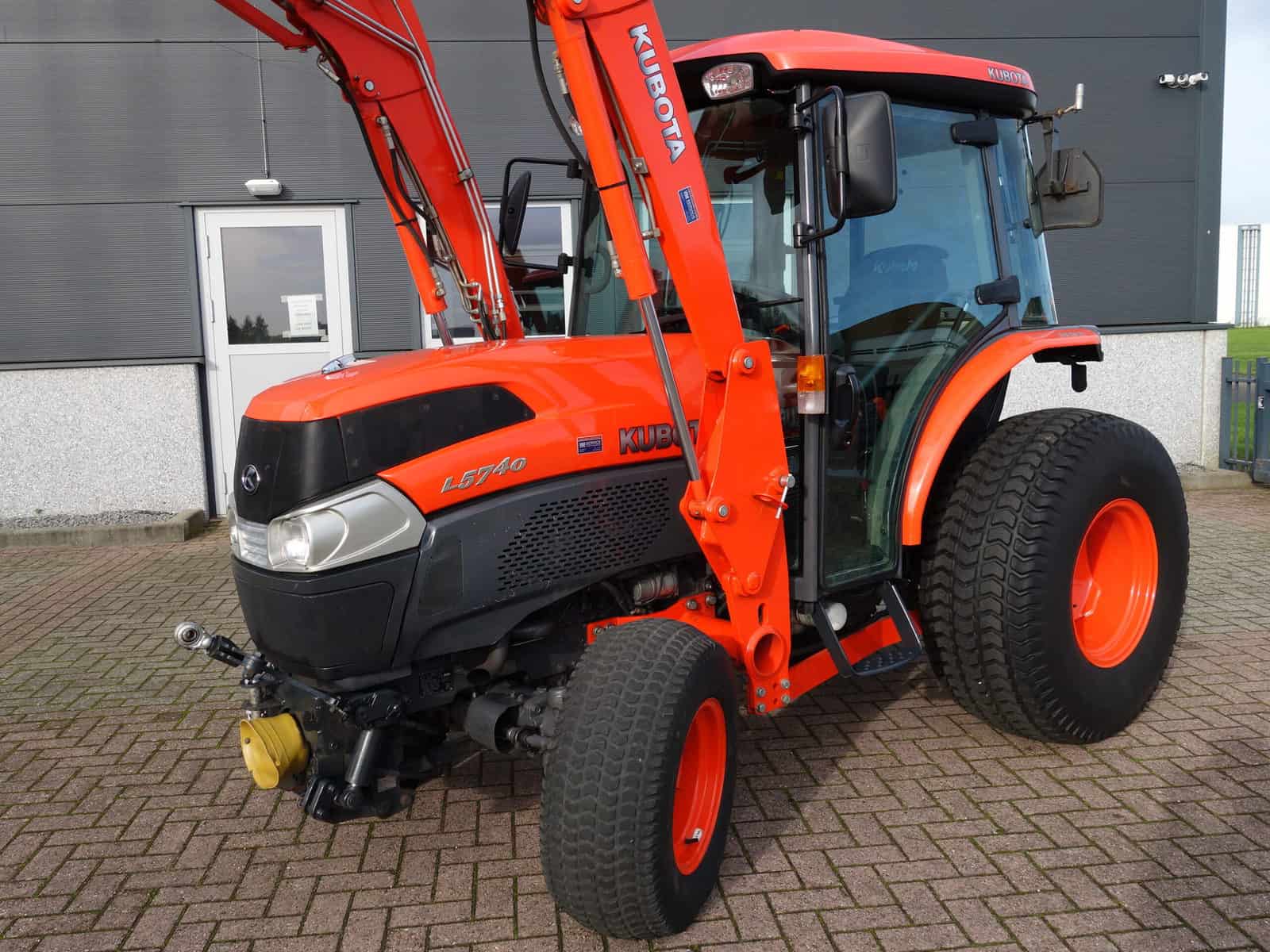 Kubota L5740 4wd HST - Afbeelding 4