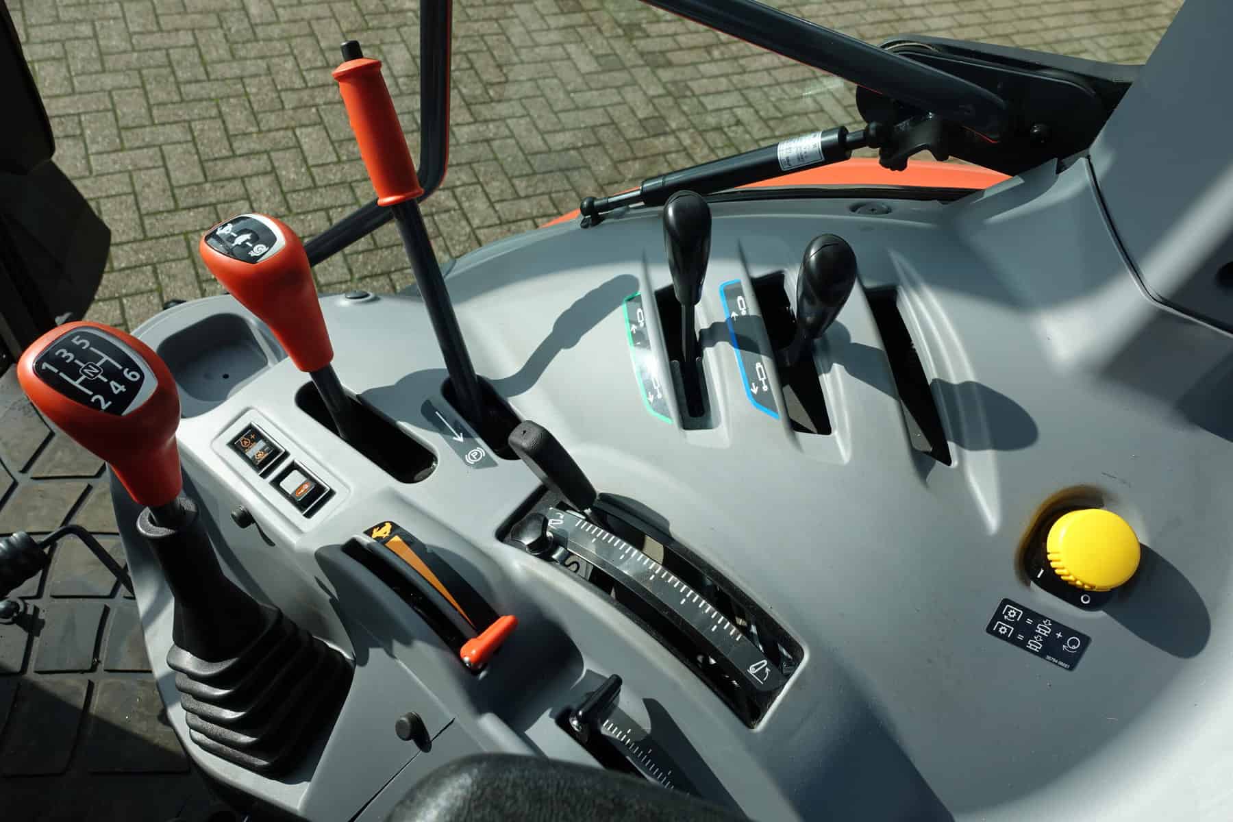 Kubota M4062 4wd - Afbeelding 20