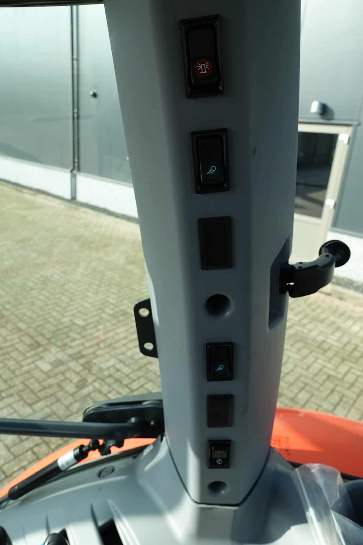 Kubota M4062 4wd - Afbeelding 21