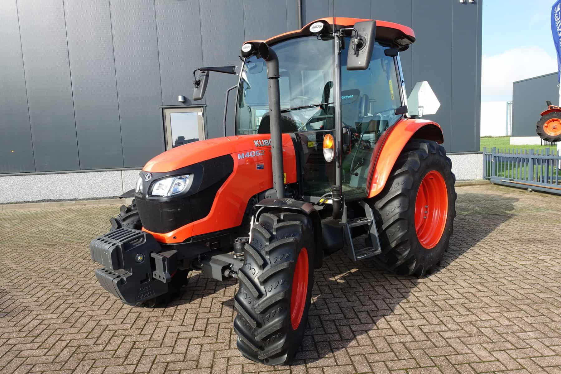 Kubota M4062 4wd - Afbeelding 4