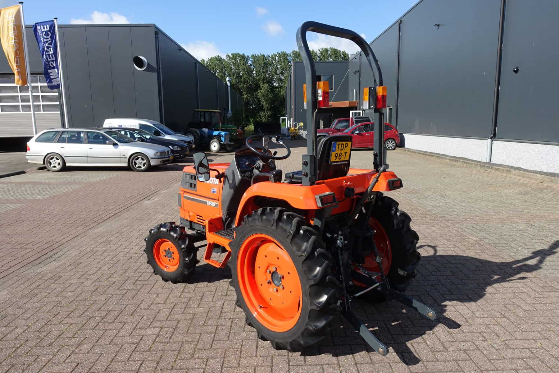 Kubota ST30 4wd HST - Afbeelding 16