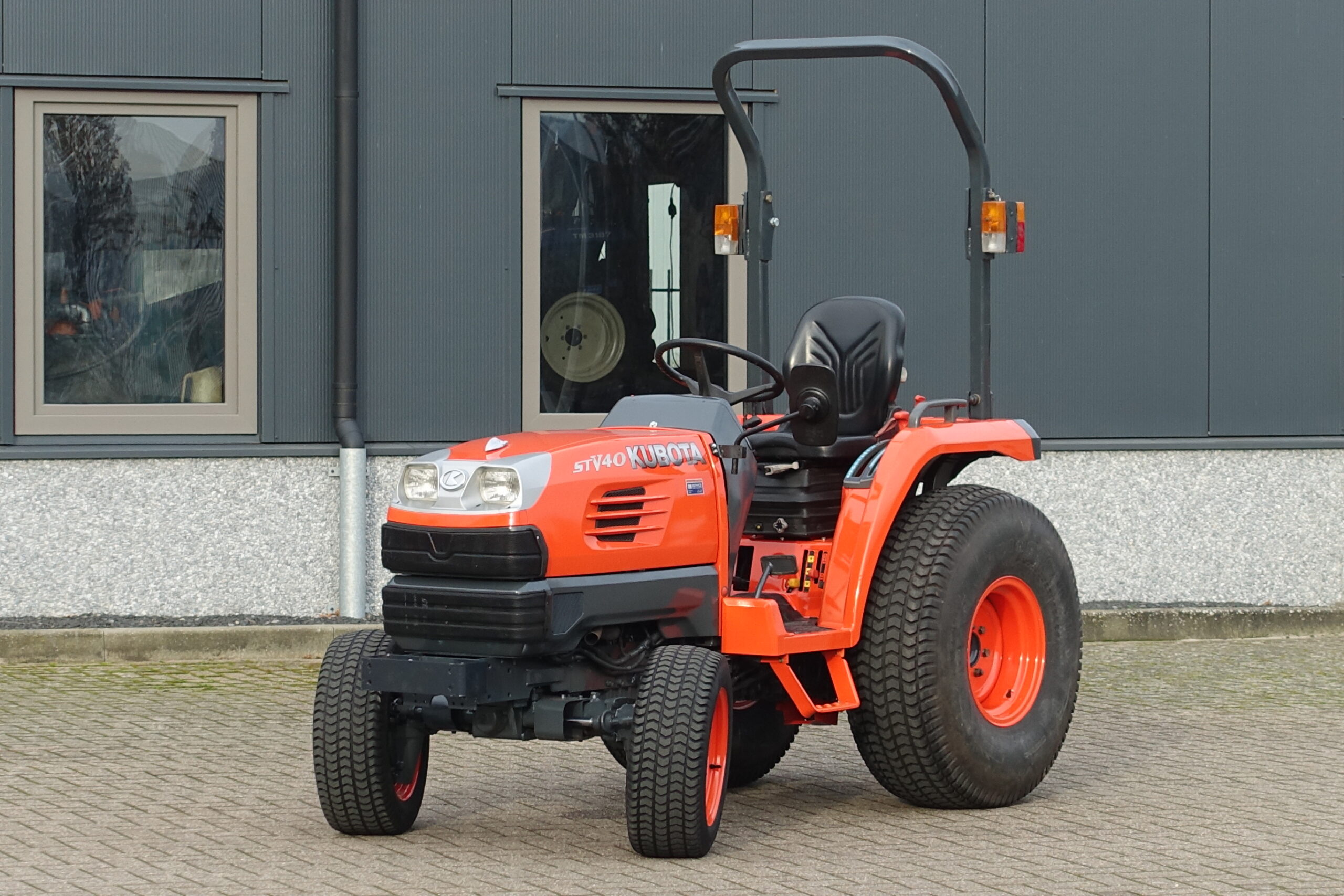 Kubota STV-40 4wd HST