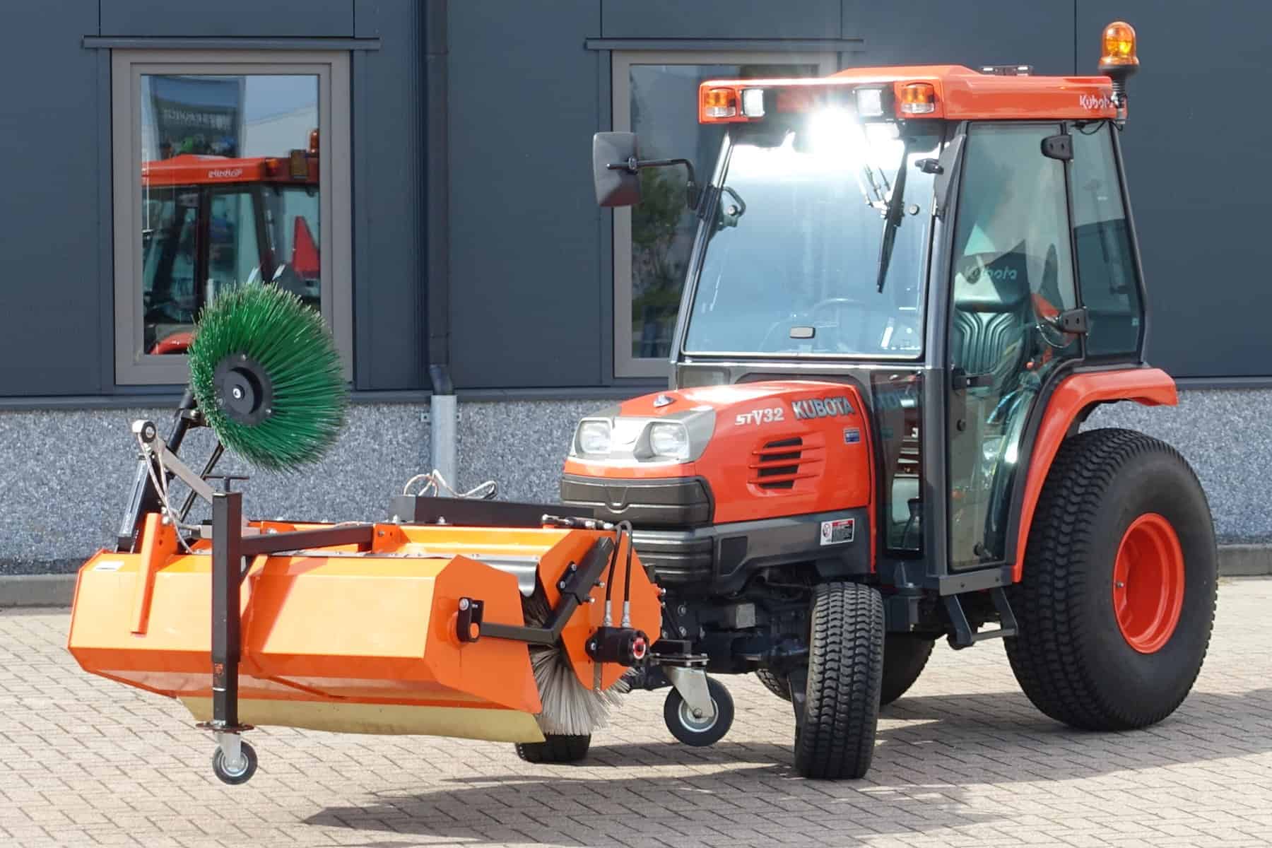 Kubota STV32 4wd HST