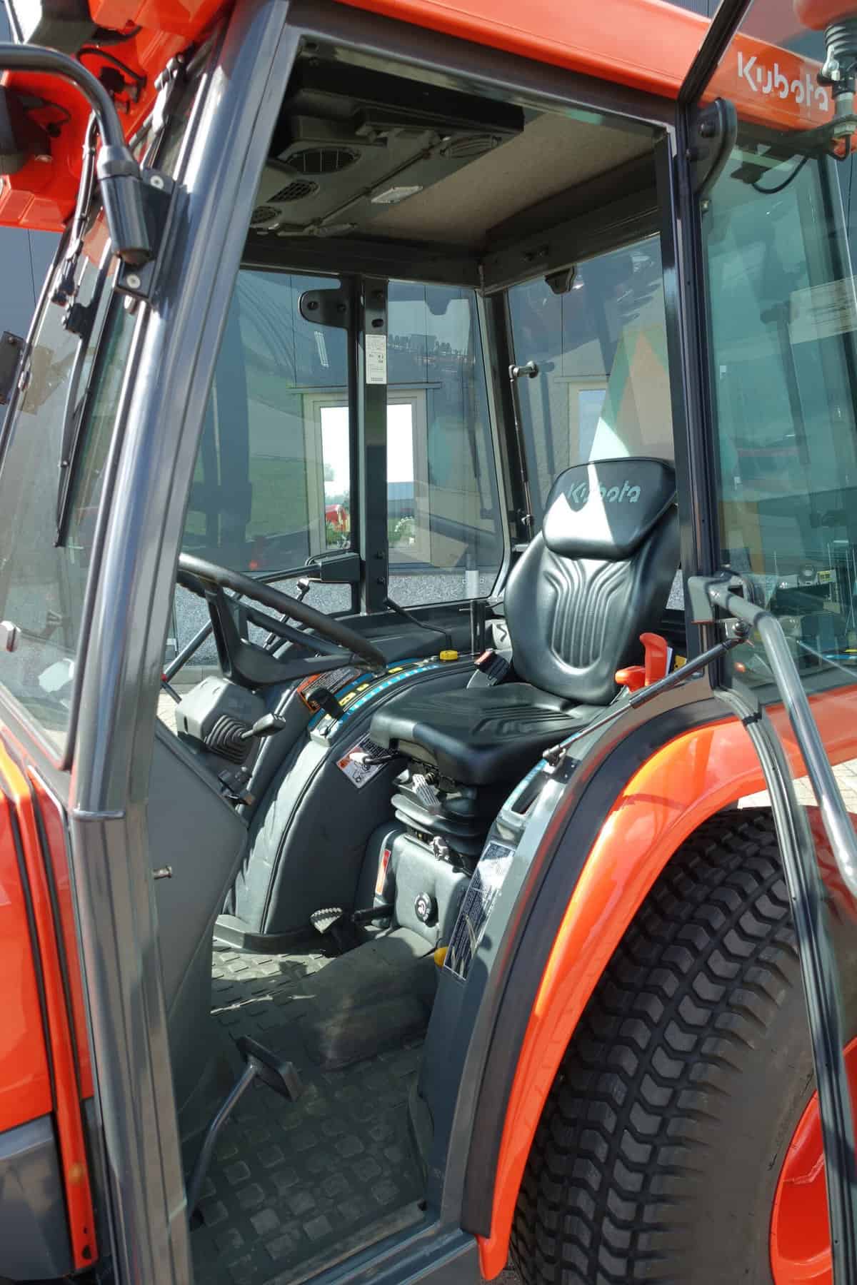 Kubota STV32 4wd HST - Afbeelding 11