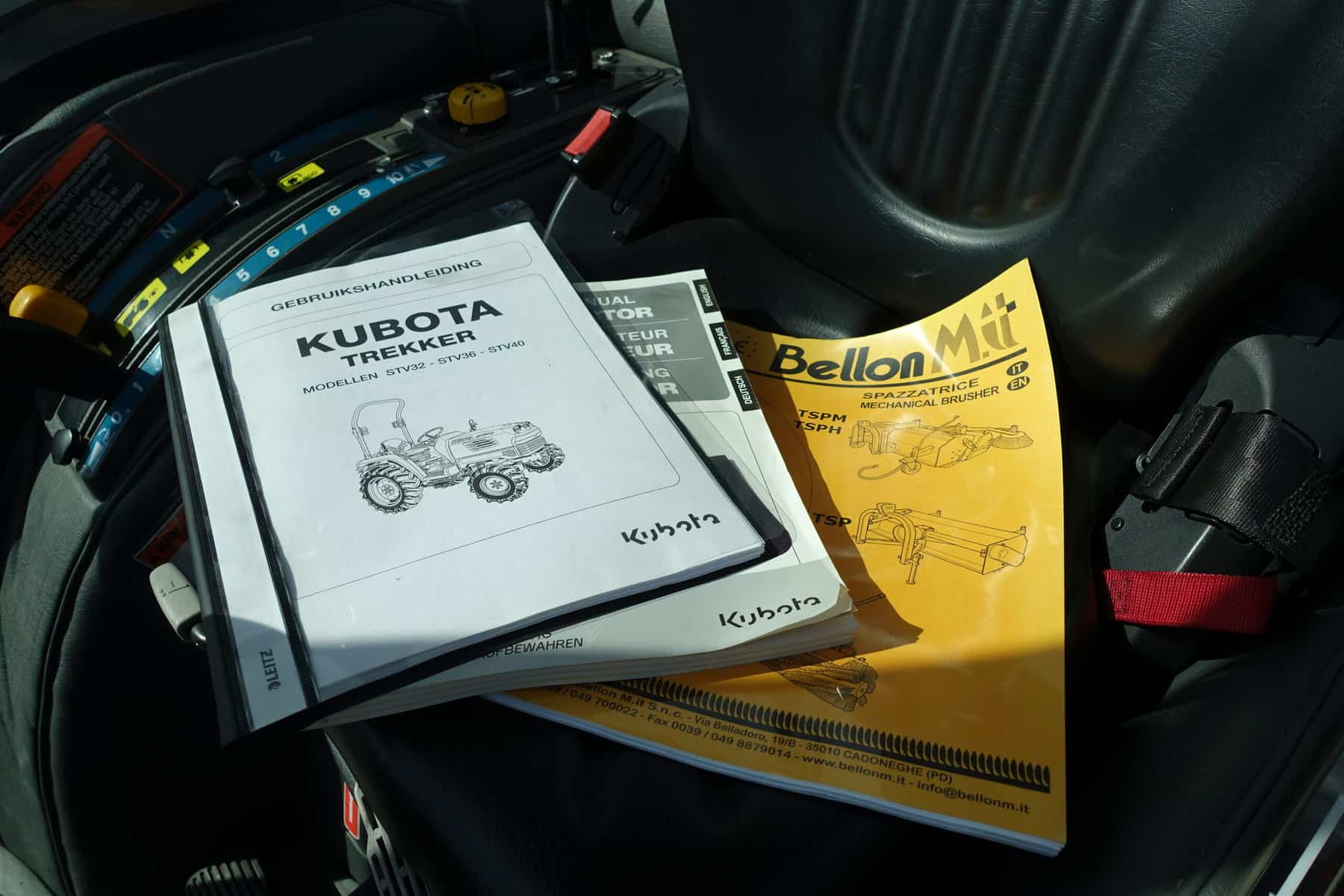 Kubota STV32 4wd HST - Afbeelding 12