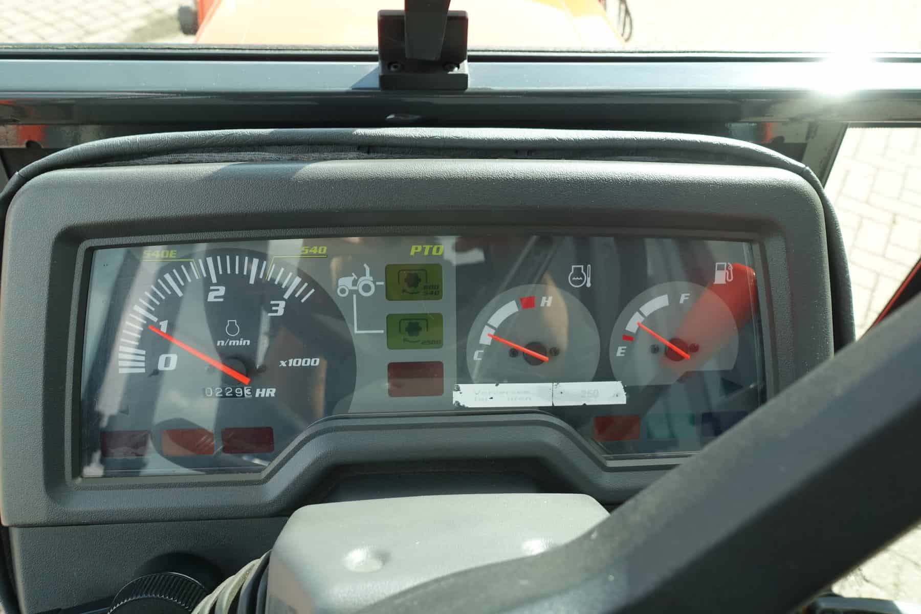 Kubota STV32 4wd HST - Afbeelding 15