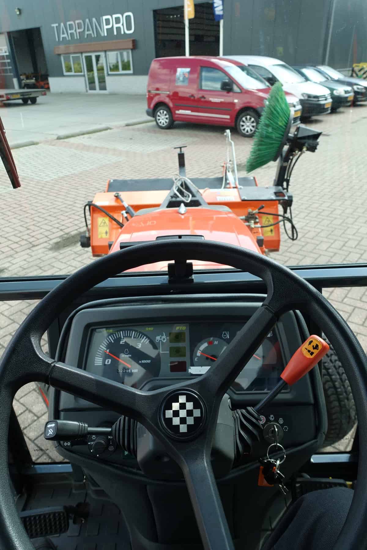 Kubota STV32 4wd HST - Afbeelding 16