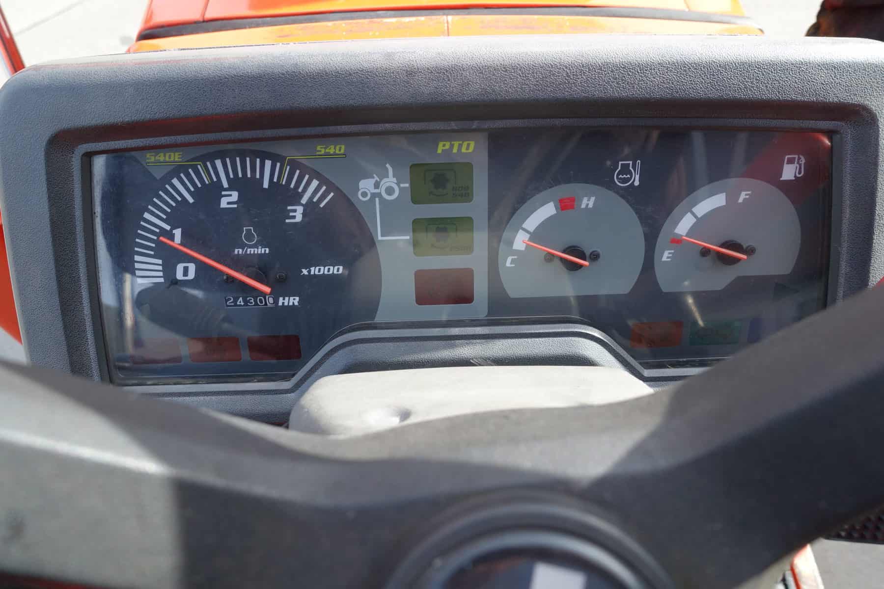 Kubota STV40 4wd HST - Afbeelding 11