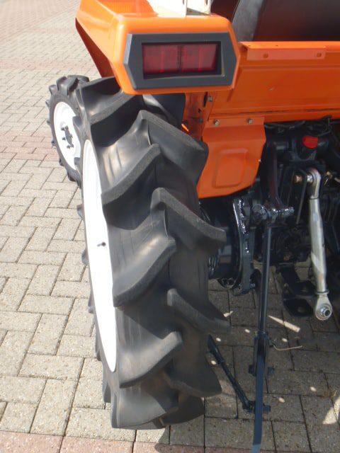 Kubota ZL1-18 4wd - Afbeelding 24