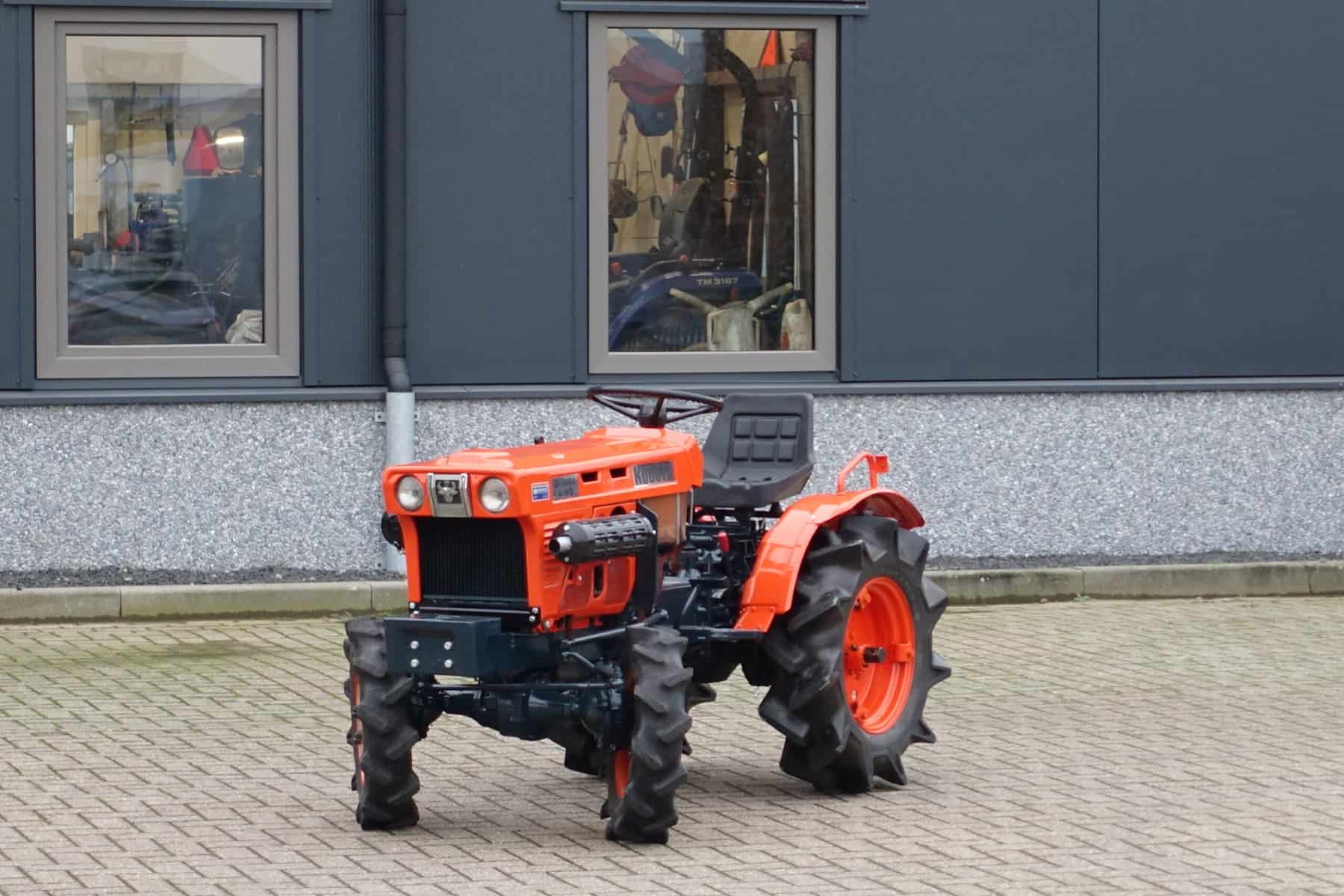 Kubota B7001 4wd