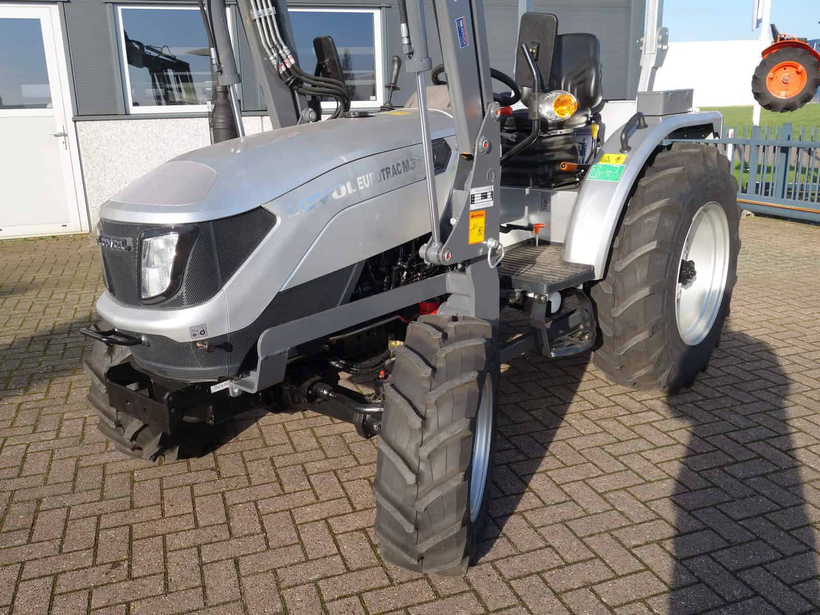 Lovol M354 4wd - Afbeelding 4