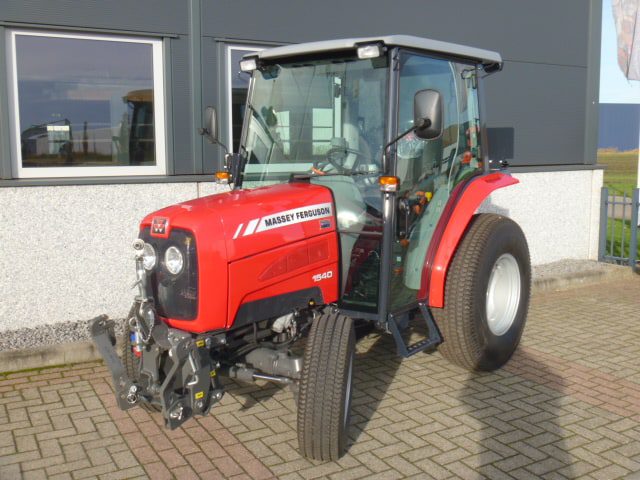 Massey Ferguson 1540 HST