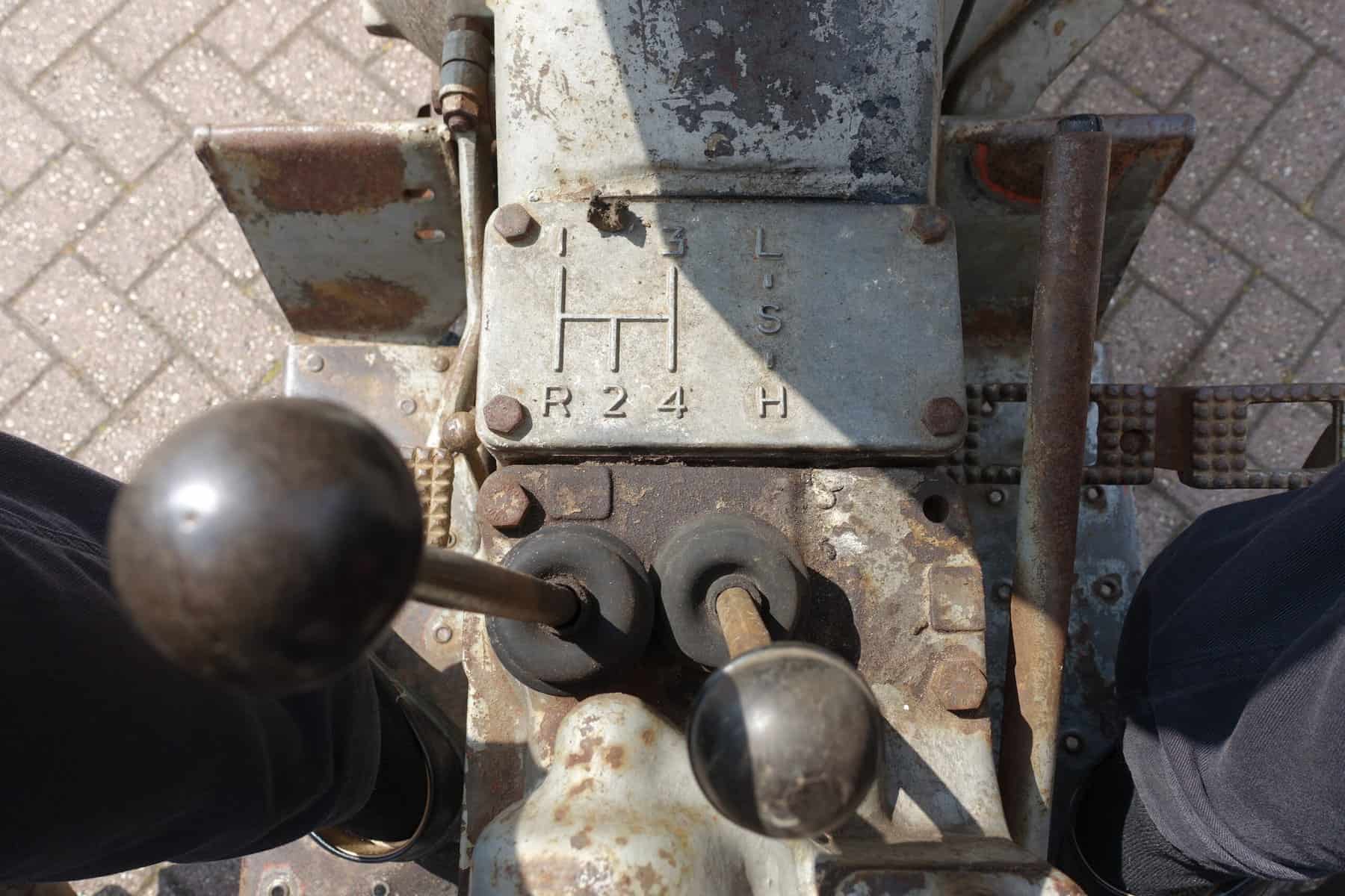 MF130 2wd - Afbeelding 13