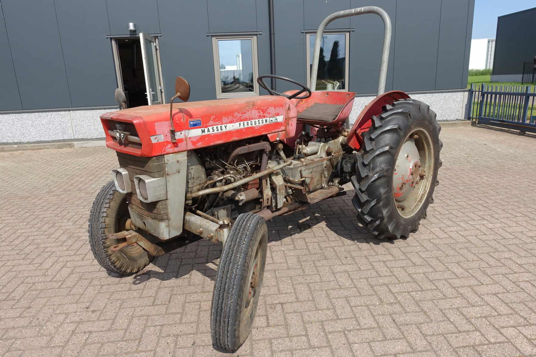 MF130 2wd - Afbeelding 3