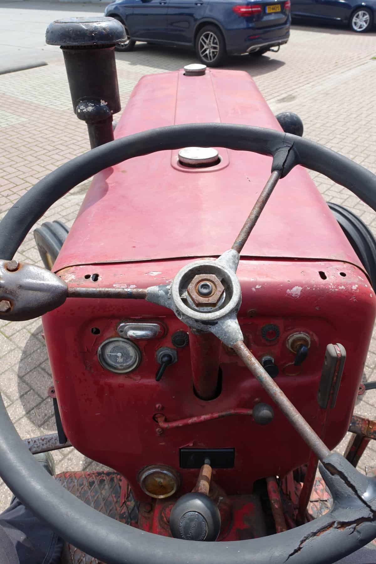 Mc Cormick D-430 - Afbeelding 9