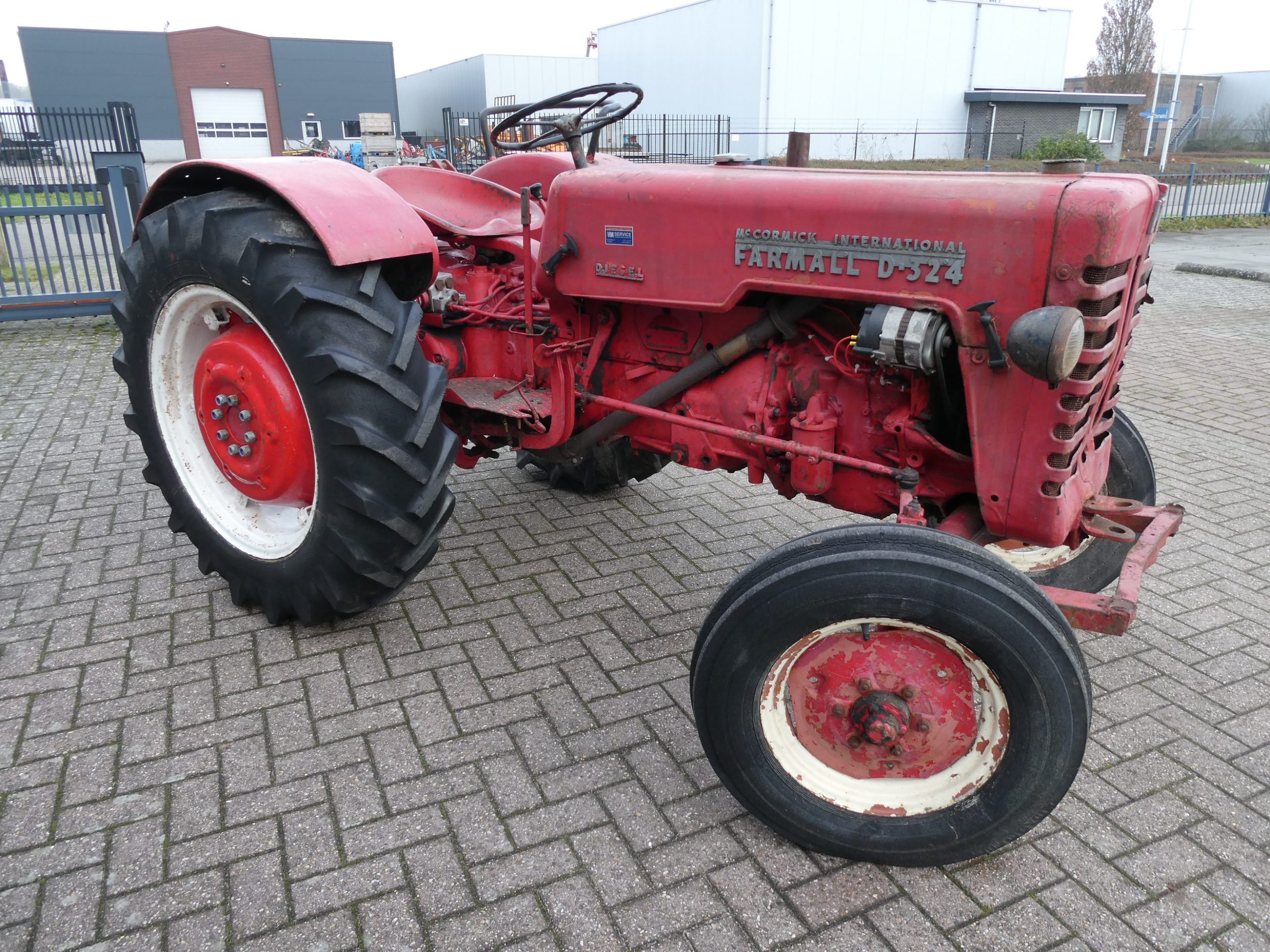 Mc Cormick D324 2wd - Afbeelding 2