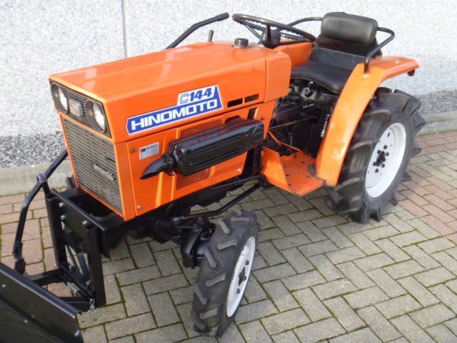 Hinomoto C144 4wd - Afbeelding 4