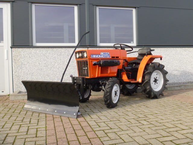 Hinomoto C144 4wd - Afbeelding 24